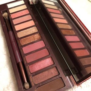 Naked Cherry Pallette